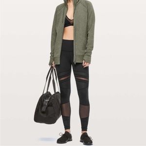 Lululemon Wunder Under High-Rise Tight *Mix &
Mesh Black Size 4 Casual Classic